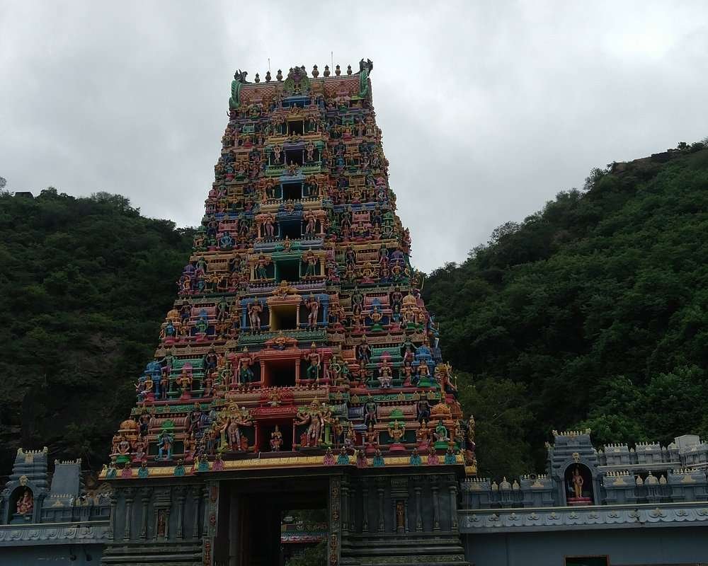 Sri Durga Malleswara Swamy Varla Devasthanam